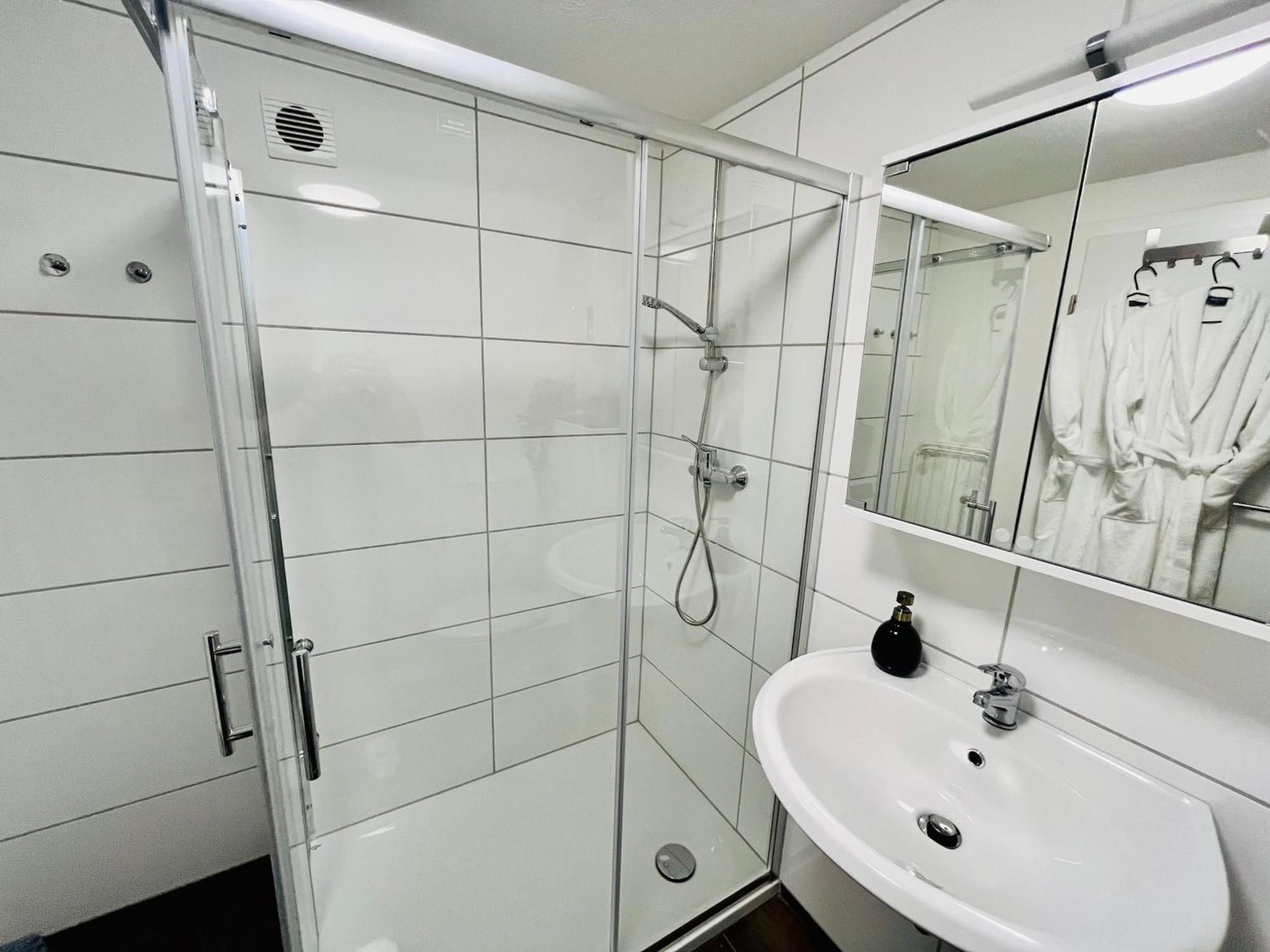 Aycatcherhomes - Top Lage I Zentral I Altstadt Marburg I Naehe Fluss Lahn I Wlan I Parterre Boutique Apartment Orion Exteriör bild